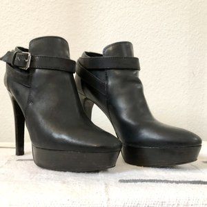 Burberry Black Heeled Ankle Booties Size 38